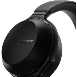 Sony MDR-Z7M2 Hi-Res Stereo Overhead Headphones -Home Electronics Store 1550575881 IMG 1141727