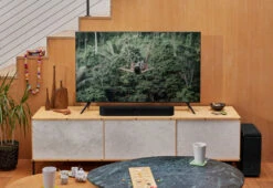Sonos Beam 2 Smart Soundbar With Voice Control -Home Electronics Store Beam Sonos Evergreen 8 Lifestyle Surround ALT 1 HR JPG Q4FY21 MST MST JPGDIGITAL fid153524