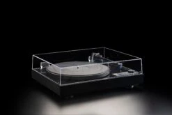 Dual CS 618Q Manual HiFi-Turntable 18 Dual CS 618Q Manual HiFi-Turntable -Home Electronics Store CS 618Q Glaenzend 01 1920x1280 9561026c b9b9 4c7c 9a2a ec373beda02b