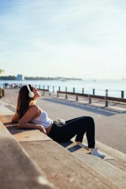 JBL Tune 660NC On-Ear Headphones With GSport Travel Case -Home Electronics Store JBL TUNE 660NC LifestyleImage White 62883822 452c 4621 8118 cbbe1a3e8506