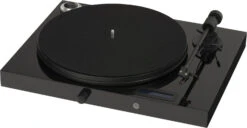 Pro-Ject Juke Box E1 All-in-one Plug & Play Turntable System -Home Electronics Store Juke Box E