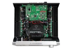 Rotel RA-6000 Diamond Series Integrated Amplifier 7 Rotel RA-6000 Diamond Series Integrated Amplifier -Home Electronics Store RA 6000 Internal