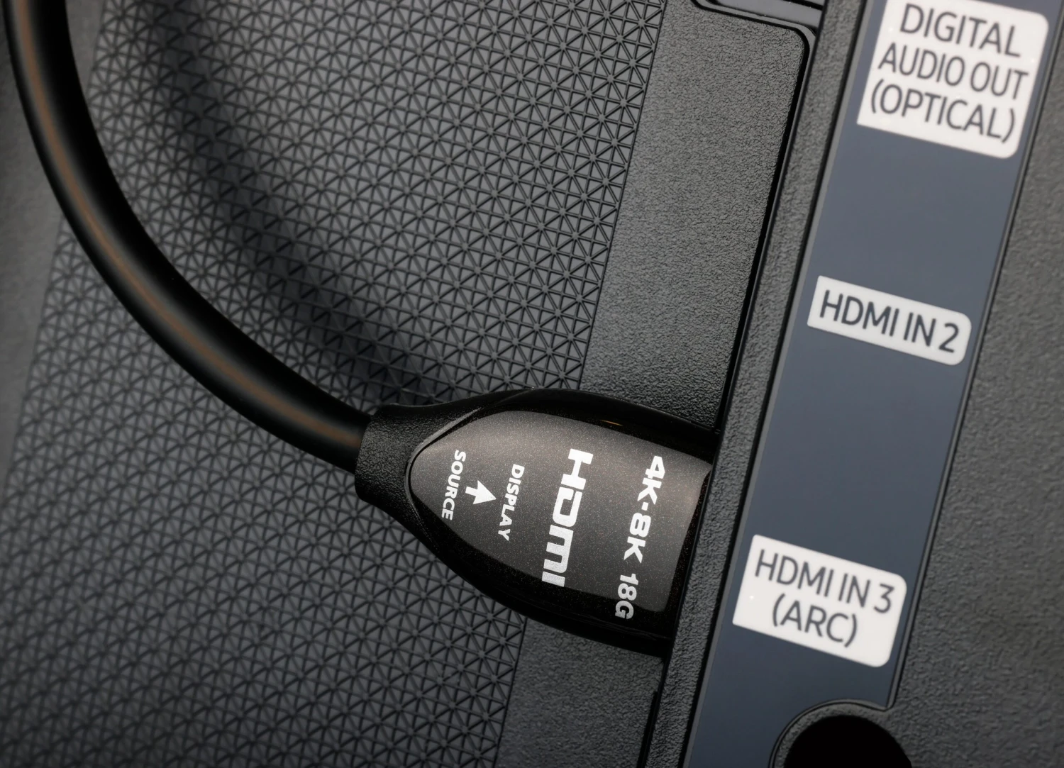 AudioQuest Root Beer 18 Long-Distance Active Optical HDMI 7 AudioQuest Root Beer 18 Long-Distance Active Optical HDMI - Image 7