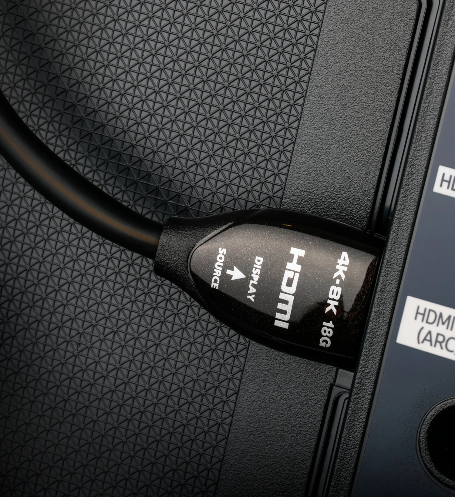 AudioQuest Root Beer 18 Long-Distance Active Optical HDMI 8 AudioQuest Root Beer 18 Long-Distance Active Optical HDMI - Image 8