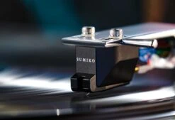 Sumiko Amethyst Phono Cartridge -Home Electronics Store Sumiko Amethyst on Technics 1200 Turntable