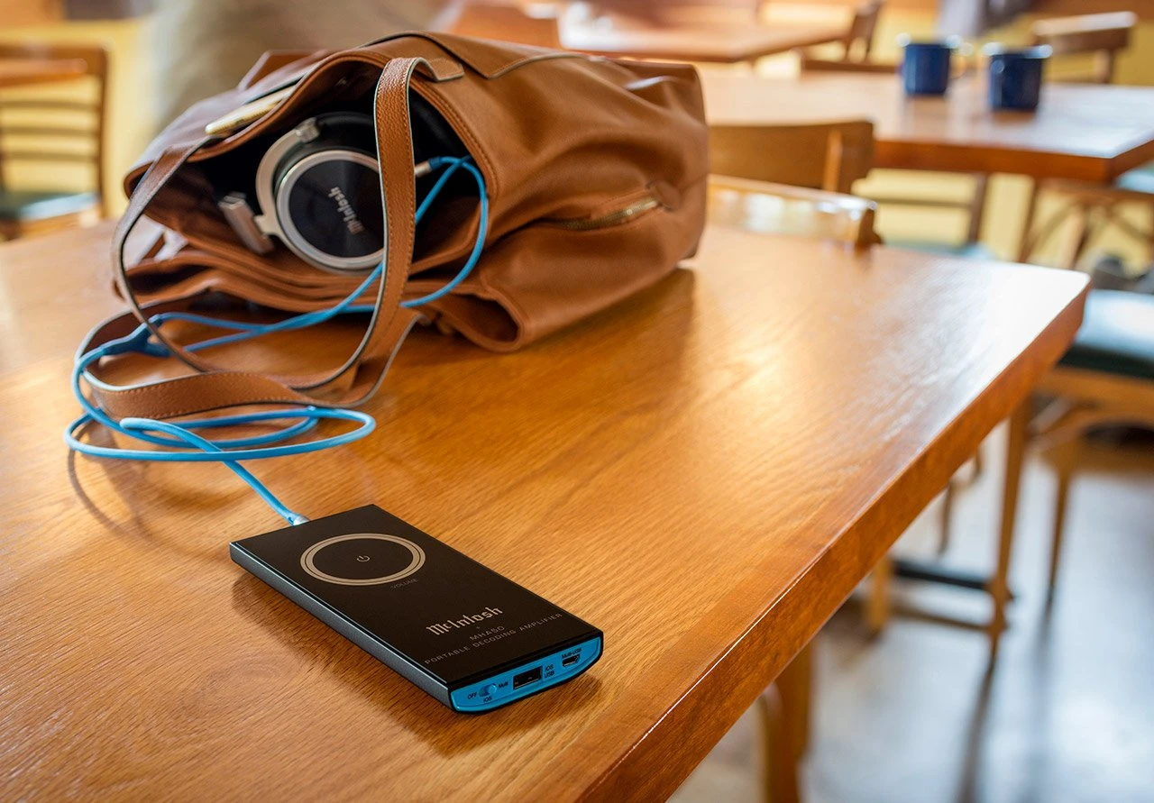 McIntosh MHA50 Portable Decoding Amplifier 5 McIntosh MHA50 Portable Decoding Amplifier - Image 5