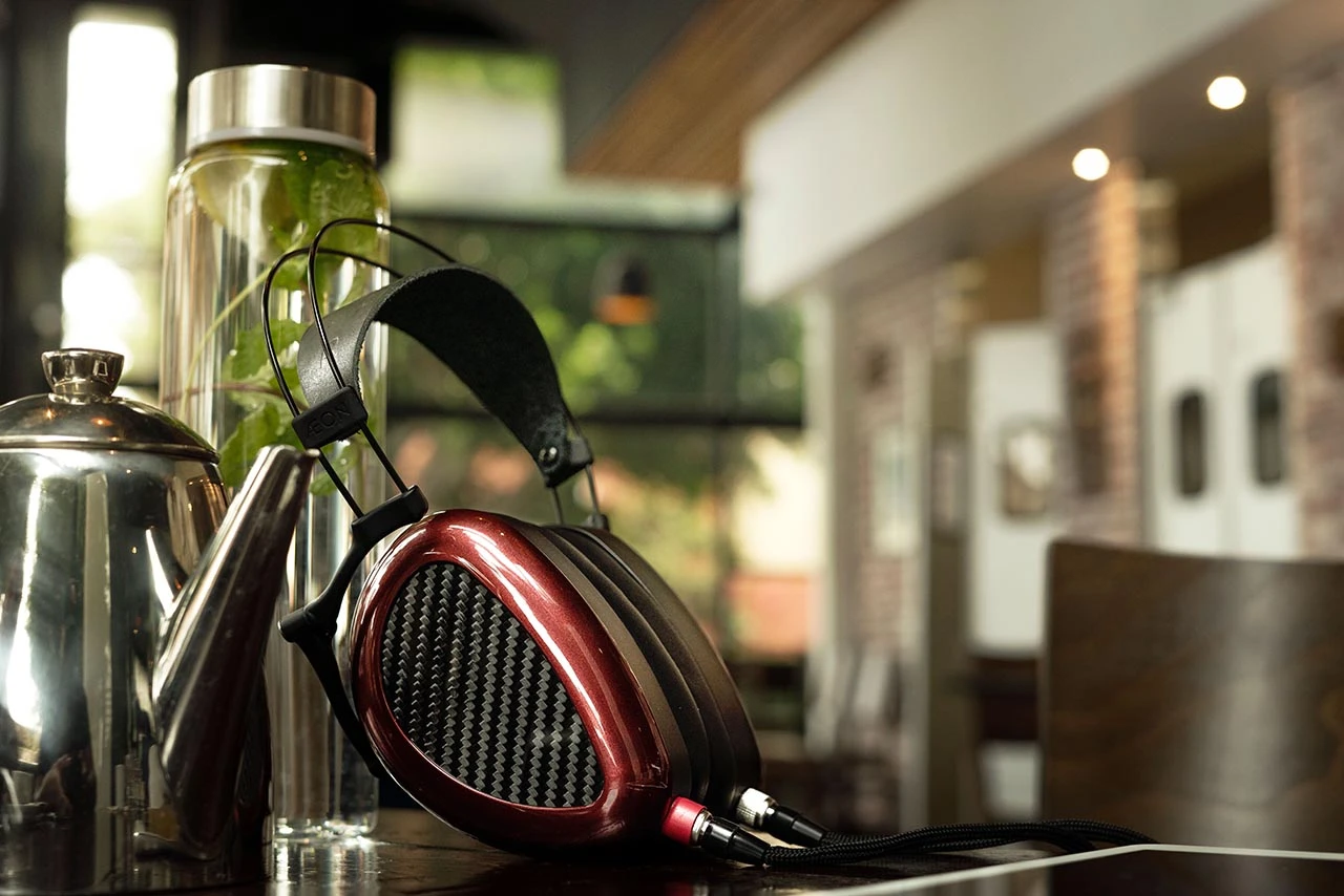 Dan Clark Audio AEON Flow 2 Closed Back Portable Audiophile Headphones 5 Dan Clark Audio AEON Flow 2 Closed Back Portable Audiophile Headphones - Image 5