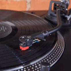 Audio-Technica AT-VM95ML/H Turntable Headshell/Cartridge Combo Kit Red -Home Electronics Store at vm95ml h 03