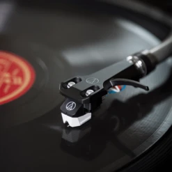 Audio-Technica AT-VM95SP/H Turntable Headshell/Cartridge Combo Kit Gray -Home Electronics Store at vm95sp h 03