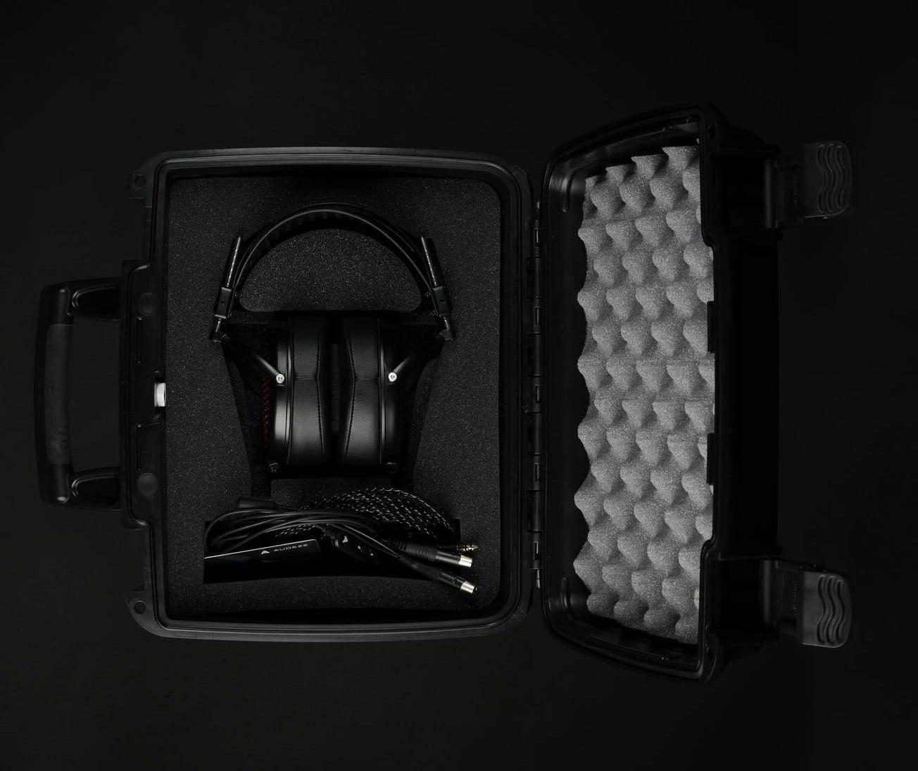 Audeze LCD-GX Audiophile Gaming Headphones 2 Audeze LCD-GX Audiophile Gaming Headphones - Image 2