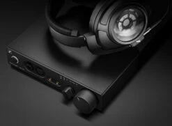 Sennheiser HD 820 Over-Ear Closed Back Audiophile Headphones Bundle With HDV 820 Headphone Amplifier -Home Electronics Store x1 desktop header hd820 bundle